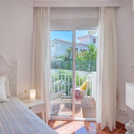 Apartamento De Sue - Parking Incluido! 托雷莫利诺斯 外观 照片