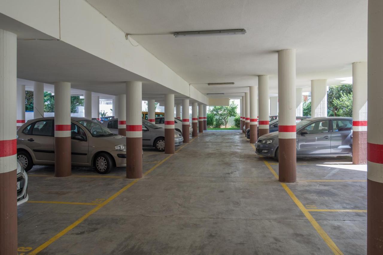Apartamento De Sue - Parking Incluido! 托雷莫利诺斯 外观 照片