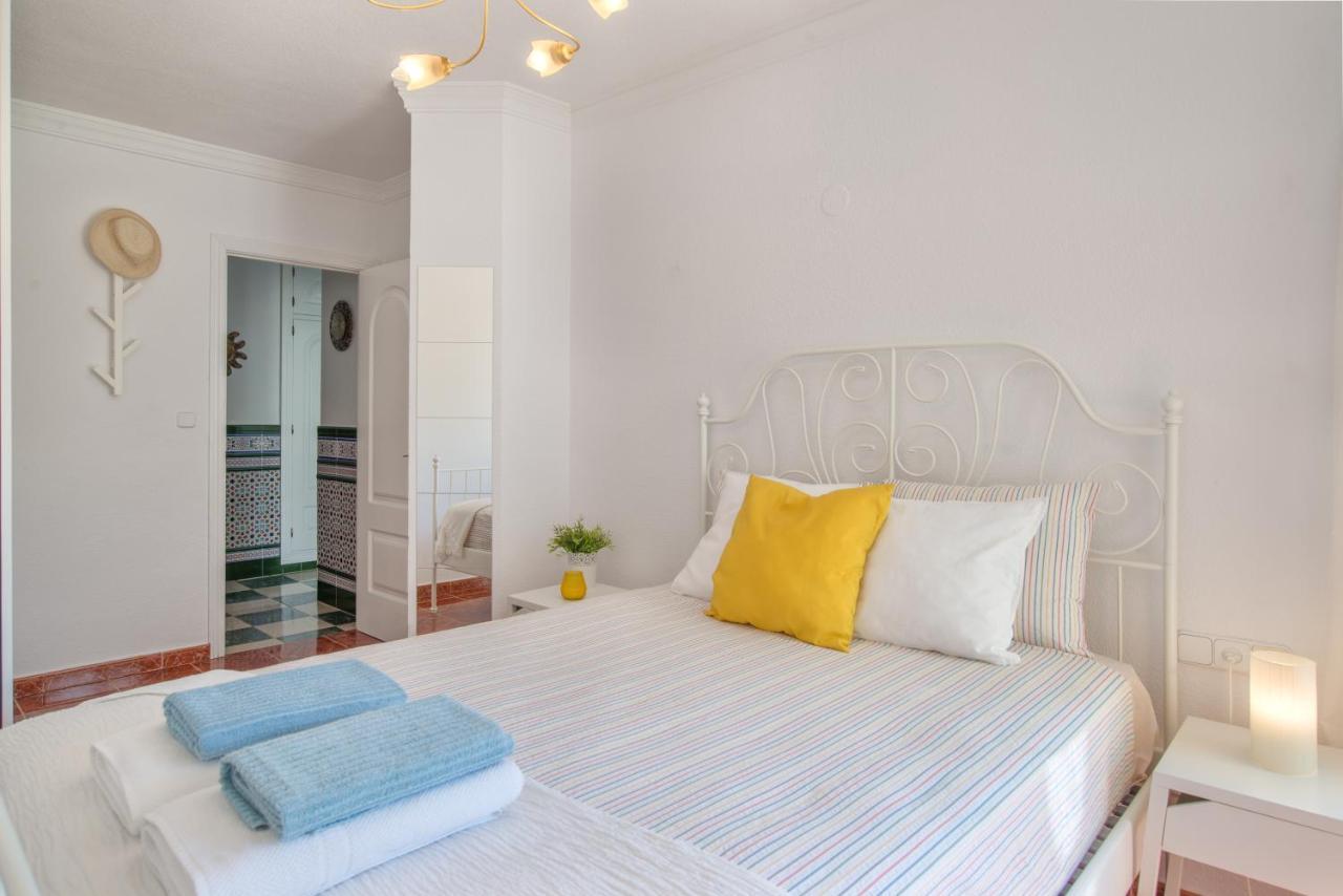 Apartamento De Sue - Parking Incluido! 托雷莫利诺斯 外观 照片