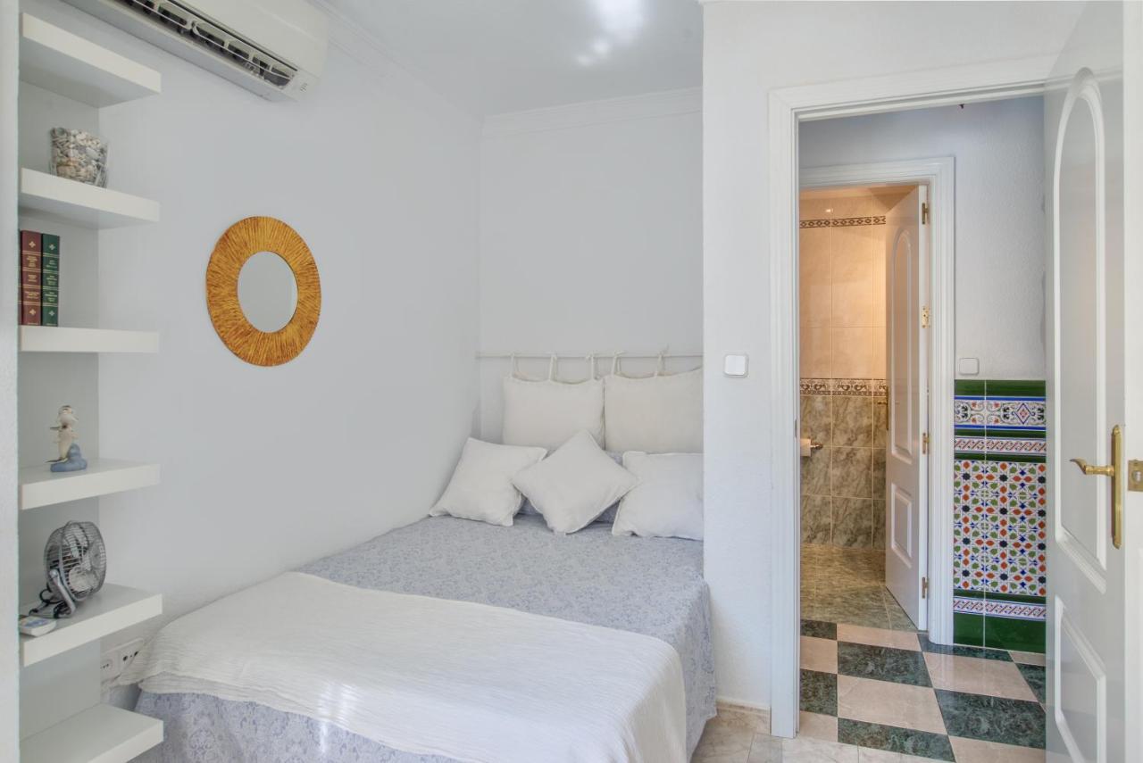 Apartamento De Sue - Parking Incluido! 托雷莫利诺斯 外观 照片