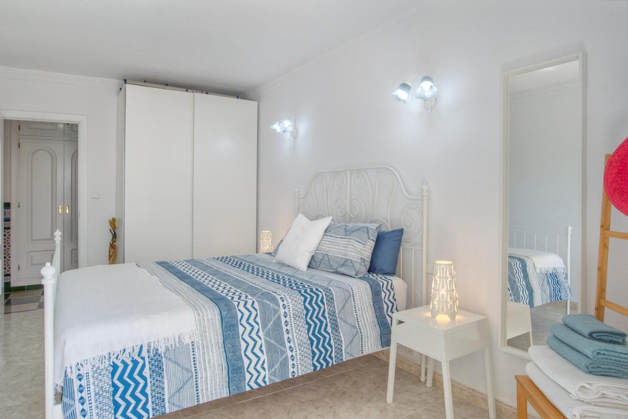 Apartamento De Sue - Parking Incluido! 托雷莫利诺斯 外观 照片